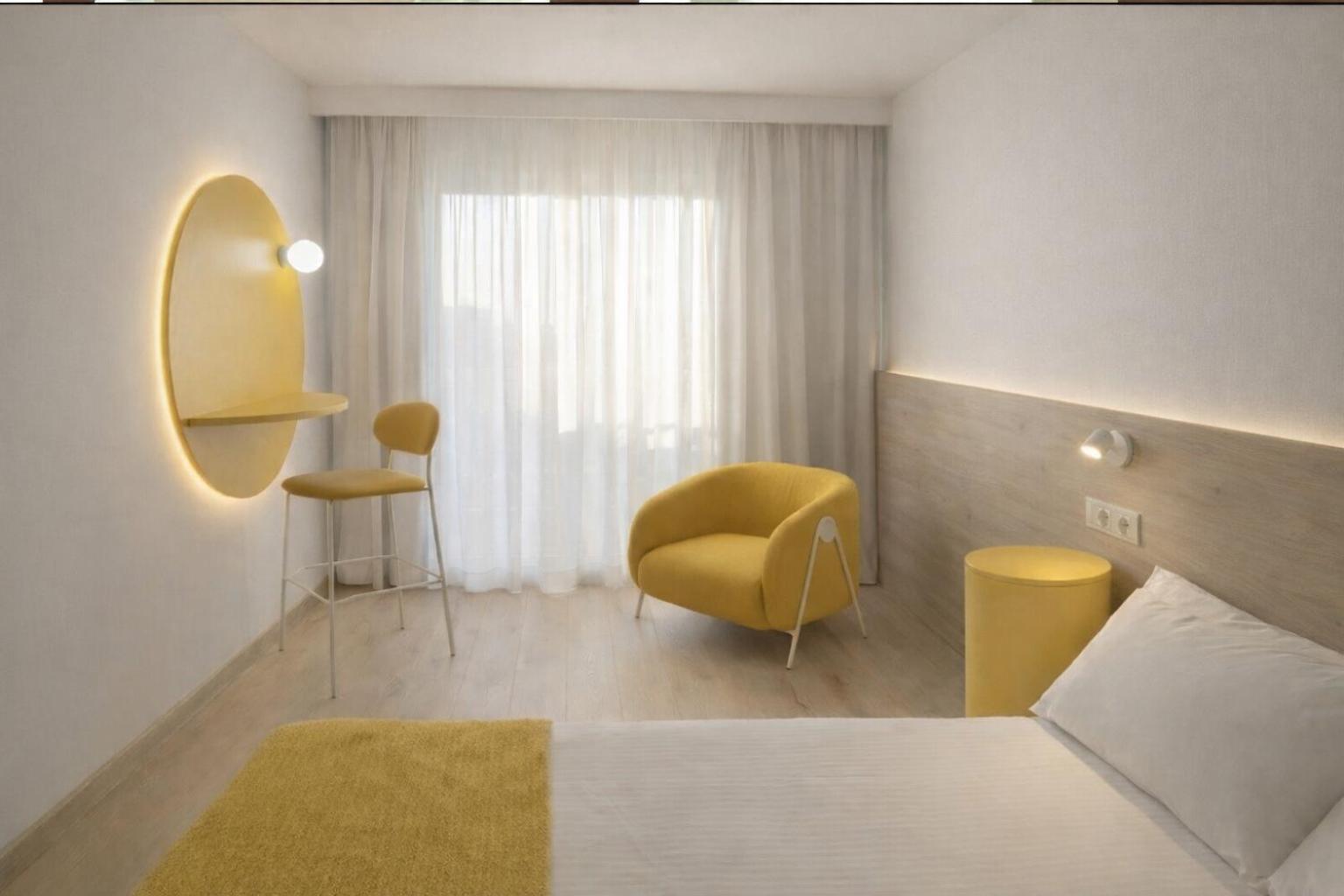 Chambre Lit King-Size avec Balcon